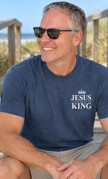 Jesus is King Dryblend Men's